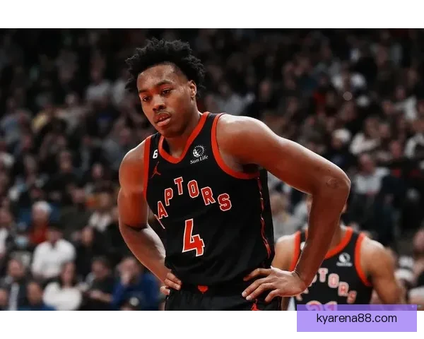 富尔茨迎来猛龙生涯首秀 接巴恩斯精准助攻命中首球